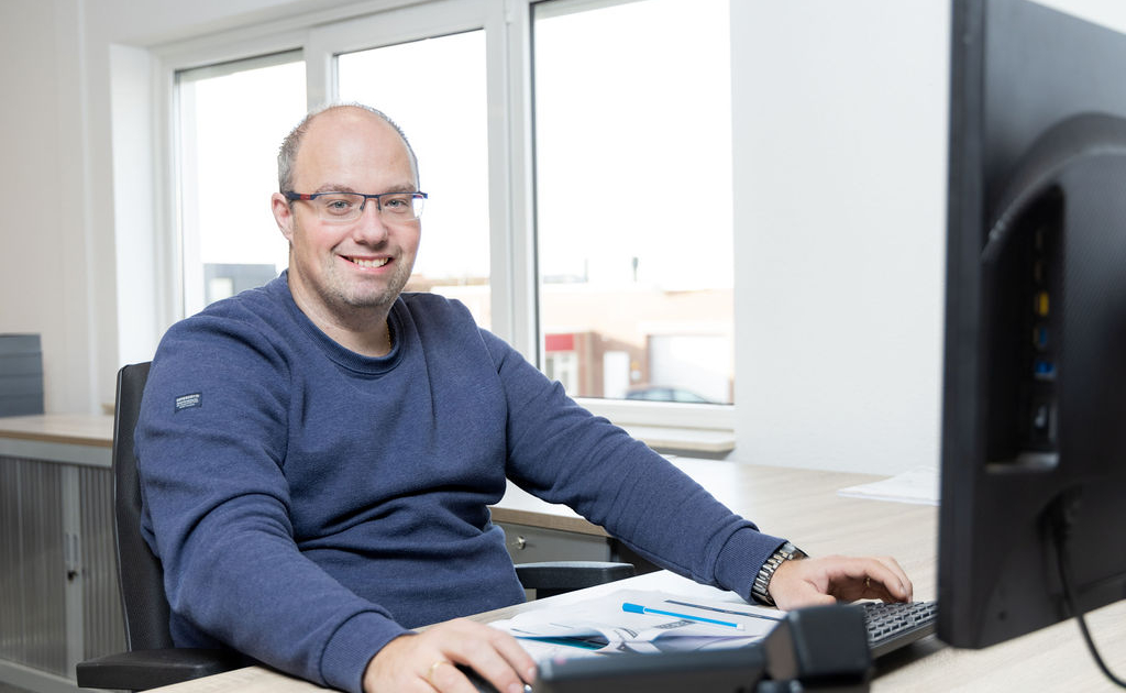 DonkerVeenstra-20231128•FE0O5A2968-PS•Brandinginbeeld